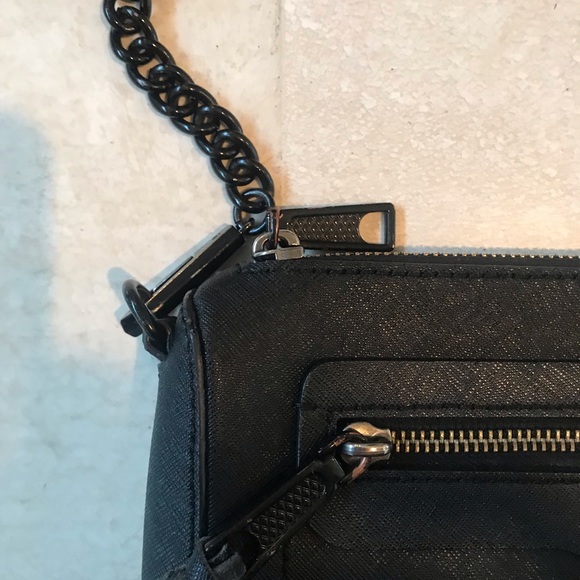 ✨SALE✨ Rebecca Minkoff Avery Crossbody - Picture 3 of 7